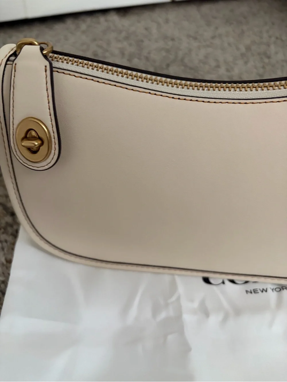 Coach Swinger Bag